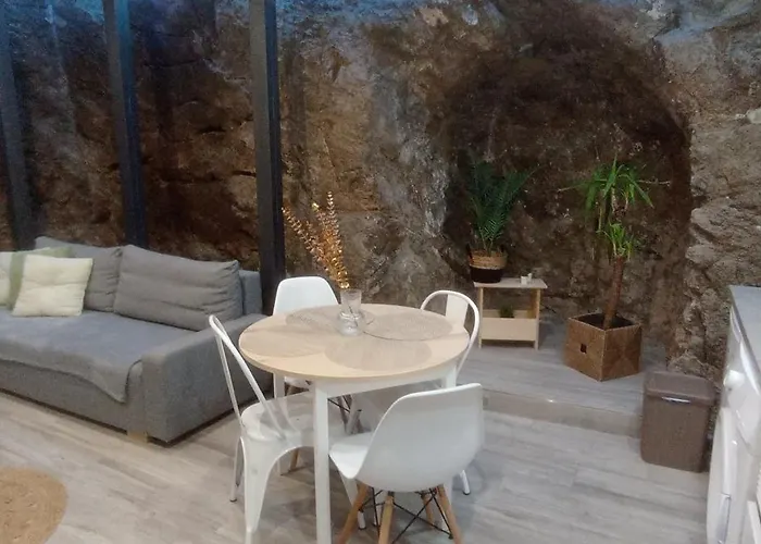 El Susurro Del Tajo La Gruta * Toledo