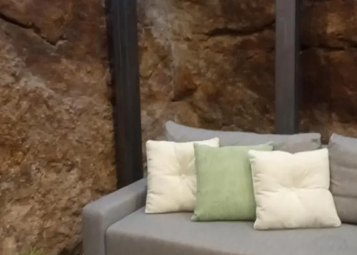 El Susurro Del Tajo La Gruta